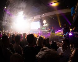 Venus-Club-Karl-Erik-Taukar-Live-fotograaf-Jakob-Meier-67