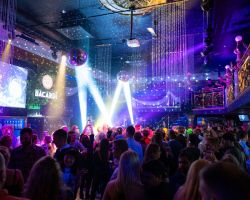 Smilers-Live-Venus-Club-2024-fotograaf-Jakob-Meier-71