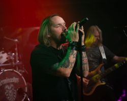 Venus-Club-Terminaator-Live-okt-2025-foto-Jakob-Meier-54