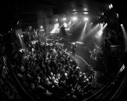 Venus-Club-Terminaator-Live-okt-2025-foto-Jakob-Meier-83