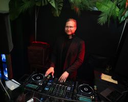 Venus-Club-16-Dawhy-Not-Live-fotograaf-Jakob-Meier-173