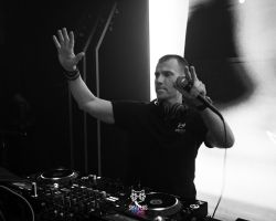 Sky-Plus-Afterparty-Venus-Club-august-2025-foto-Jakob-Meier-60